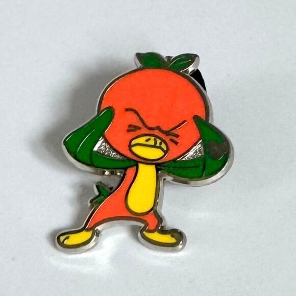 2011 Hidden Mickey Orange Bird Collection Frustrated Disney Trading Pin - Picture 2 of 4